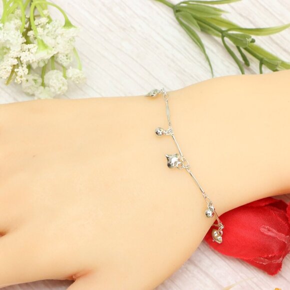 "Trendy Handmade Bracelet – A Thoughtful Gift for Girls & Women | UNVRC1128 - Picture 10 of 10